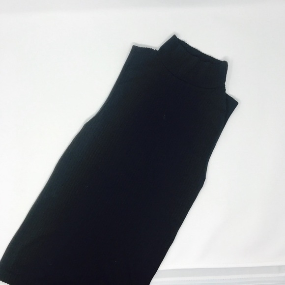 Free People Mock Neck Top - Picture 1 of 2